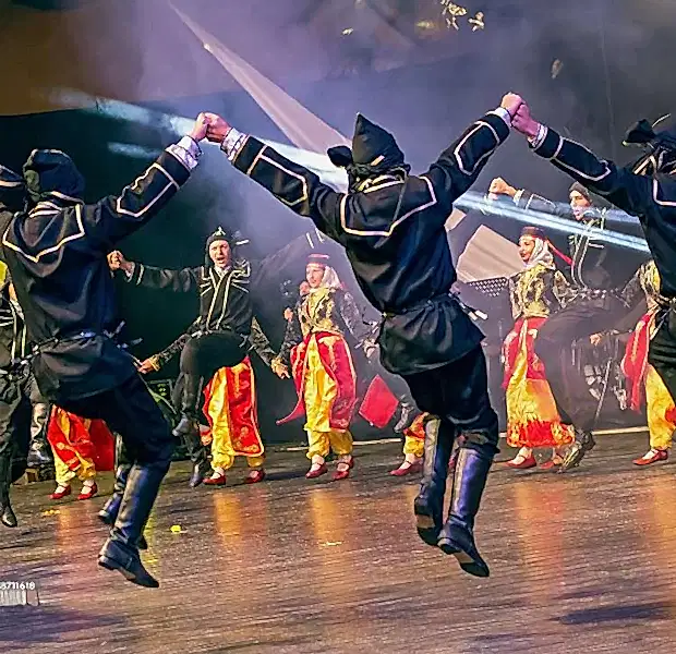 Türk Halk Dansları